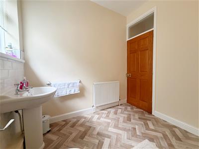 Picture 18